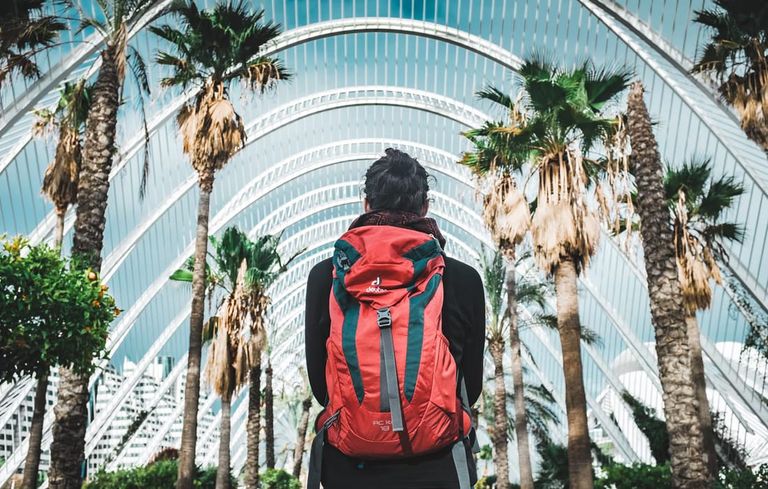 5 Best Digital Nomad Backpacks for Work and Travel
